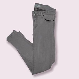 Joe’s Jeans - Grey skinny jean - size 25